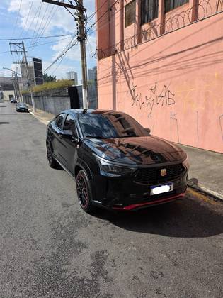 FIAT FASTBACK 1.3 TURBO 270 FLEX ABARTH AT6 FIAT FASTBACK 1.3 TURBO 270 FLEX ABARTH AT6